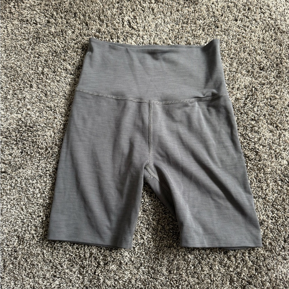 Ribbed bike shorts